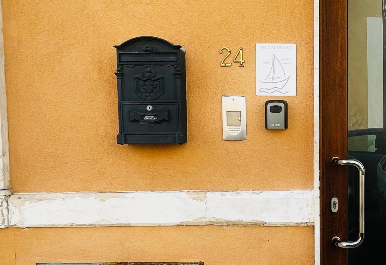 Vela Apartment ブリンディジ エクステリア 写真